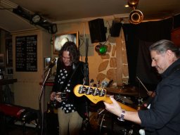 2025 &raquo; Dead Cat Bounce live (14.2.25)
