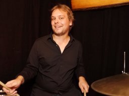 2024 &raquo; RonnyRust24